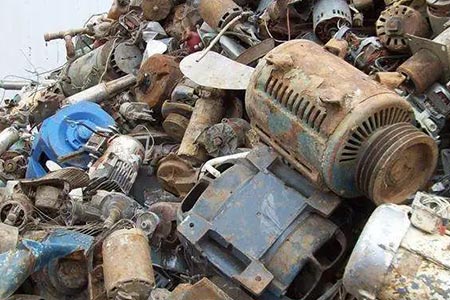 【槽钢回收】通海秀山二手变压器设备回收厂家 正规五金设备回收公司
